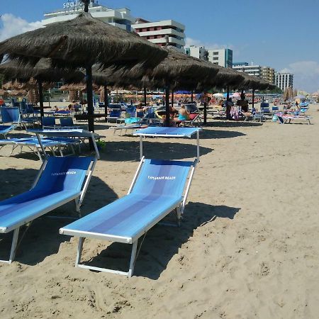 Domus Aries Montesilvano Marina Dış mekan fotoğraf